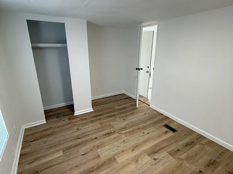 188 Bismarck Dr #13 — Photo 4