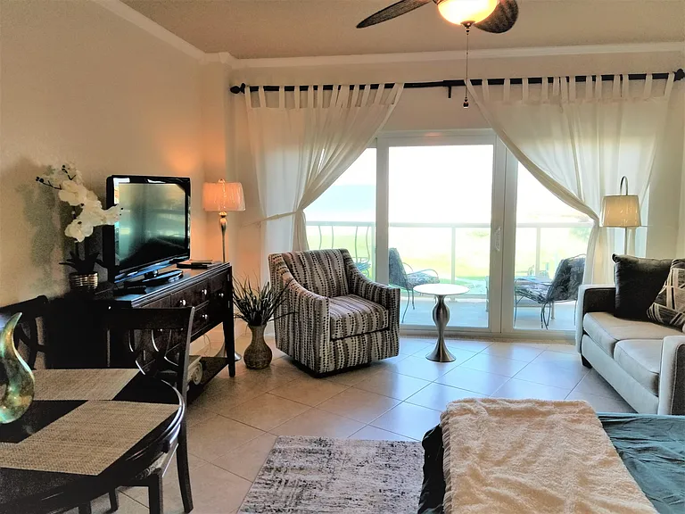 880 Mandalay Ave #203S — Photo 7