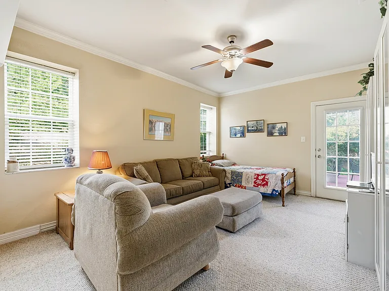 2720 Oates Dr — Photo 65