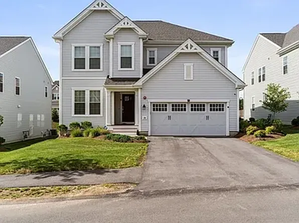20 Cherry Ln, Hopkinton, MA