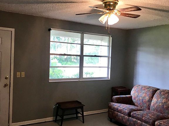 2nd image of 231 E Shuey Ave