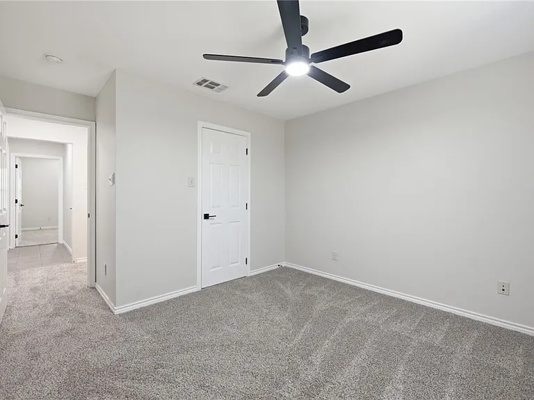 3840 Oldenburg Ln — Photo 19