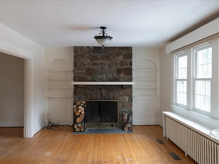 2203 Stadium Rd — Photo 23