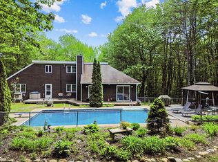 363 Winthrop Center Rd, Winthrop, ME 04364