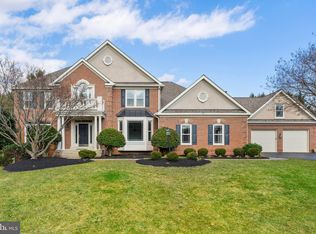 801 Grace Meadow Ct, Great Falls, VA 22066