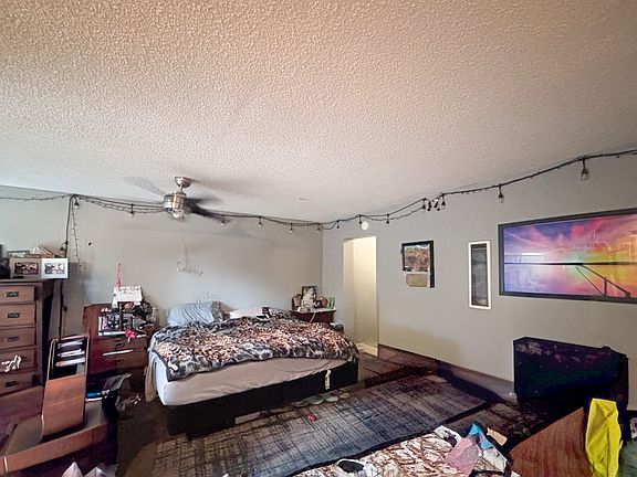 3rd image of 389 S Lincoln Ave #26B