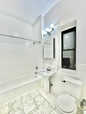 Rented by Waverly Realty Associates | media 4