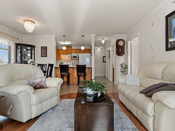 5th image of 45769 Stevenson Rd #404