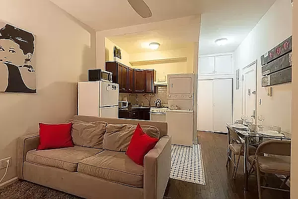 Rented by REAL New York | media 8