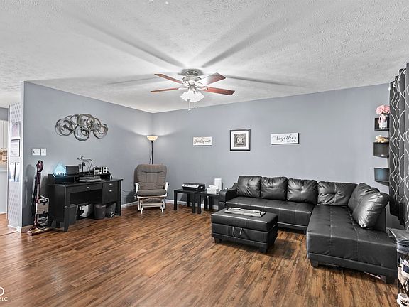 4th image of 337 Park Ave