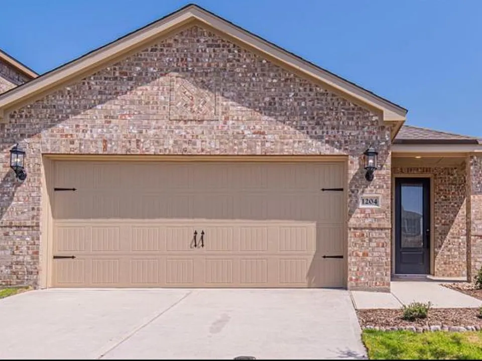 1204 Witherspoon Ln