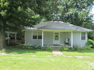 345 Pine St, La Center, KY 42056