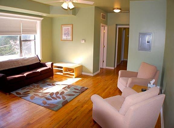 3rd image of 5930 N Paulina St APT 2S