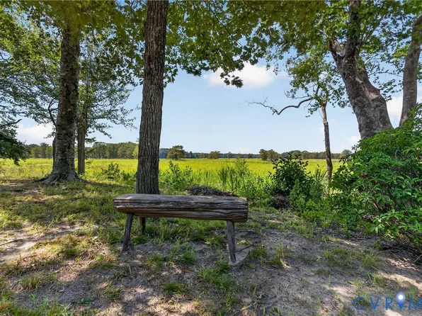 130 Colony Trl, Lanexa, VA 23089