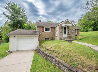 6109 Roy St, Finleyville, PA