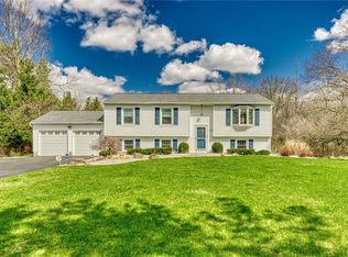 122 Bowen Rd, Churchville, NY 14428