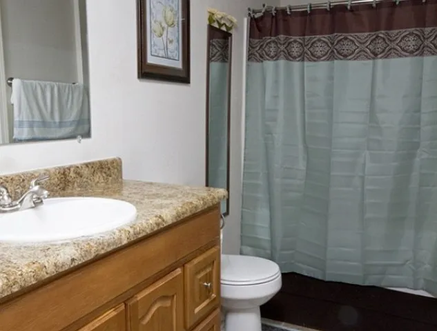 Scotsdale - Bathroom