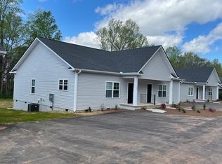 240 W Reedy Fork Rd, Seneca, SC 29678