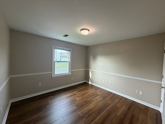 5th image of 4433 Hartland Pkwy