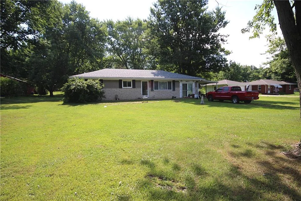 9603 S County Road 0 photo 1