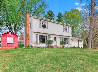 16304 Temple Dr, Minnetonka, MN 55345