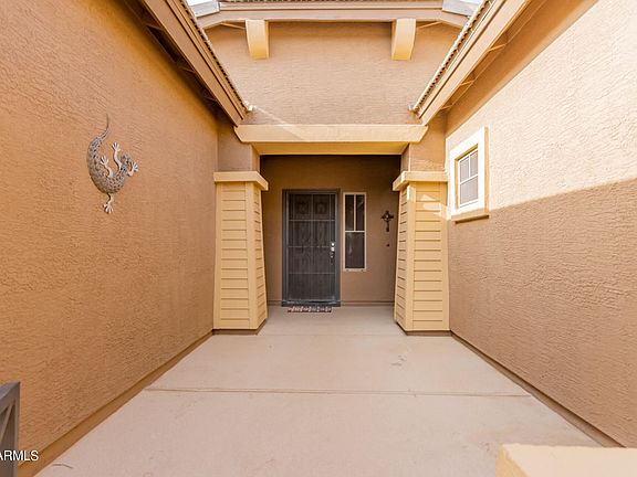 4th image of 18690 E Swan Dr