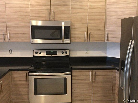 4th image of 2765 SW 81st Ter