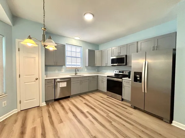 5320 Cumberland Plain Dr, Raleigh, NC 27616