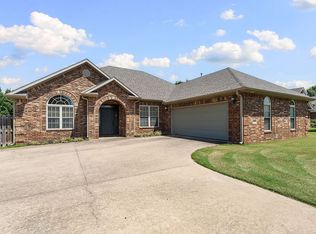 258 Sundown Dr, Farmington, AR 72730