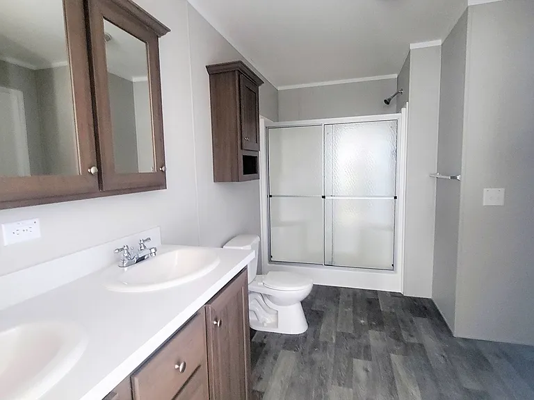 537 Iowa St — Photo 14