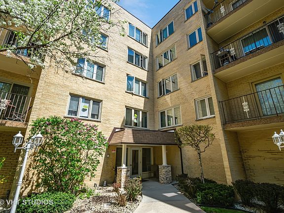 2nd image of 6430 W Belle Plaine Ave APT 502