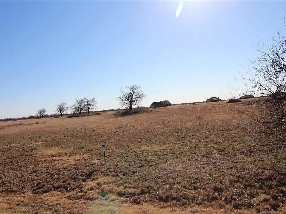 2nd image of 1953 SW Mariah Rd