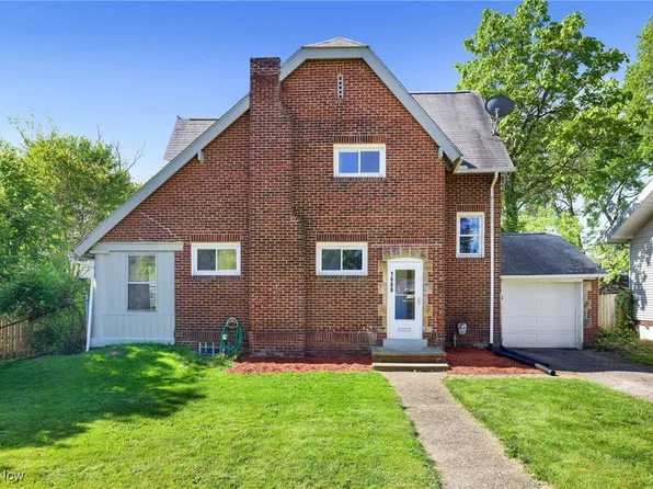 1608 Pilgrim St, Akron, OH 44305