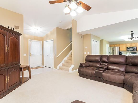 4th image of 7396 Dover Dr