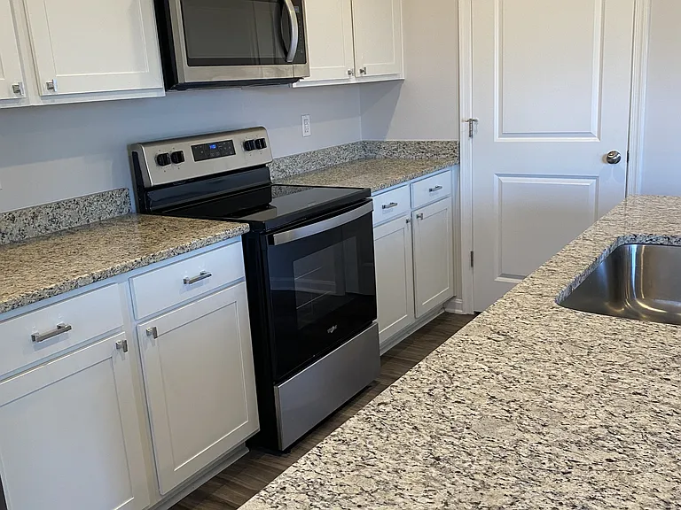214 Gumspring Dr — Photo 10