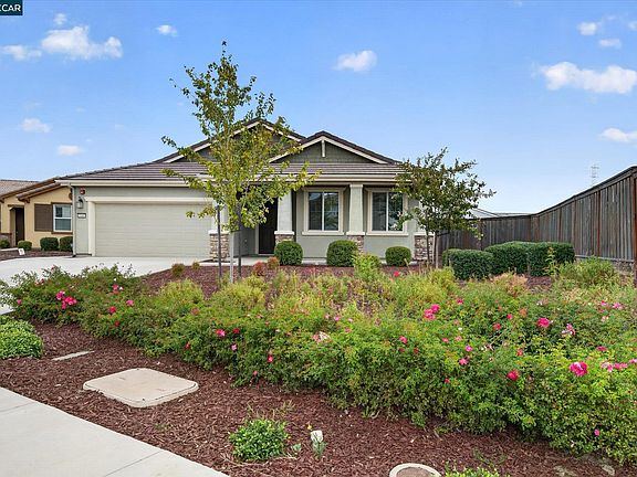 3rd image of 5000 Harrow Ct
