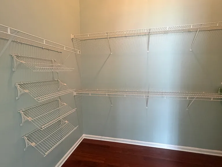 5105 Yellow Pine Dr — Photo 12
