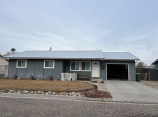 1117 C St W, Vale, OR 97918