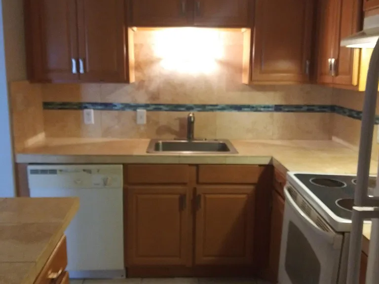 35 Arthur Ct — Photo 7