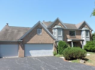 2114 Warwick Ln, Glenview, IL 60026