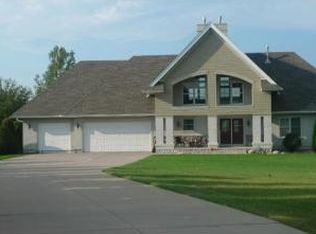 5693 Linda Ln, Rockford, MN 55373
