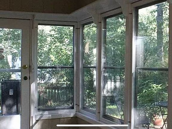 3rd image of 1215 W Hill Ave
