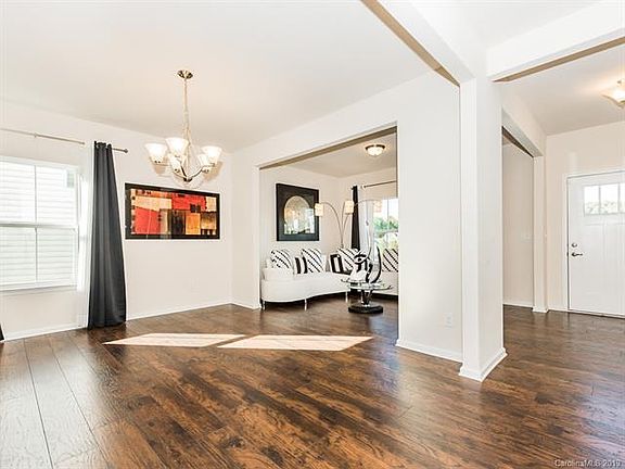 5th image of 6730 Carradale Way
