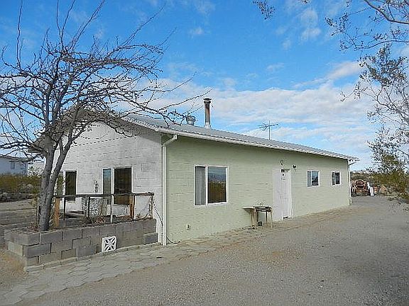 24x50 Garage / hobby shop