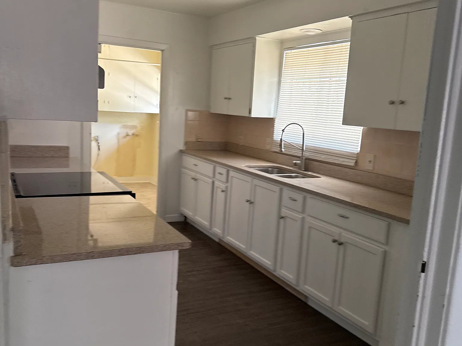 2715 Belvoir Dr — Photo 3