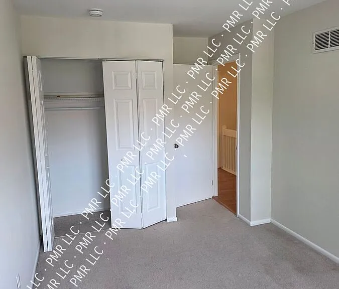 106 Sycamore Ct #1 — Photo 35