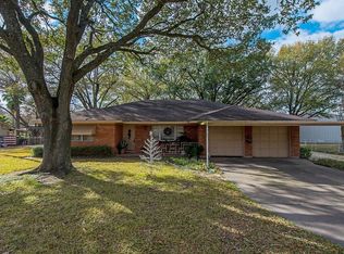 2221 Hoskins Dr, Houston, TX 77080