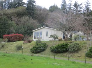 55439 Winter Lake Rd, Coquille, OR 97423