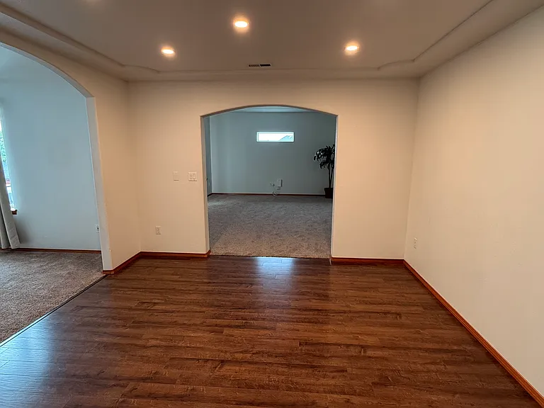 4304 Jasper St — Photo 5