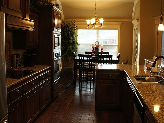 Kitchen/dining